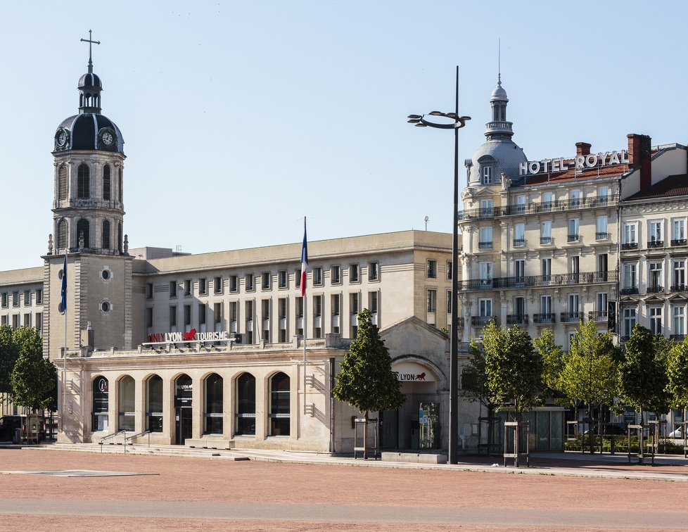 Pavillon ONLYLYON Tourisme - www.b-rob.com